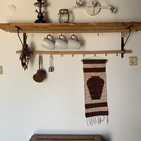 Gazde/Camere de închiriat Beyaz Ev