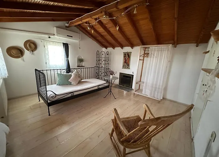 Beyaz Ev سفيريهيسار