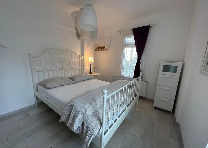 Beyaz Ev سفيريهيسار